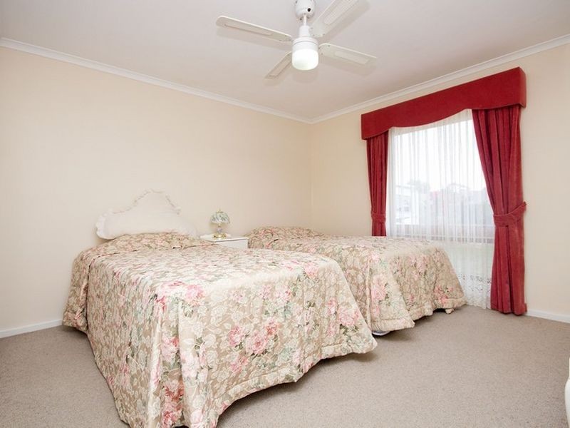 21 Abercrombie Crescent, St Agnes SA 5097
