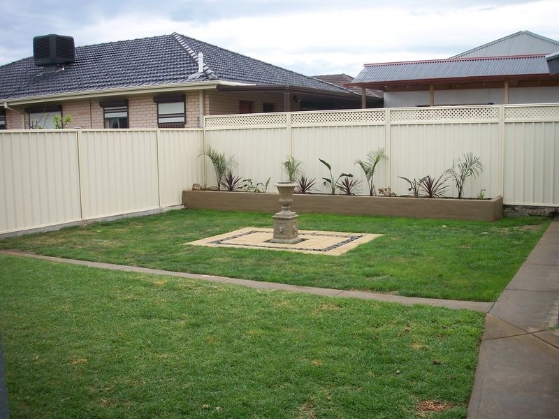 31 Dumfries Avenue, Seaton SA 5023