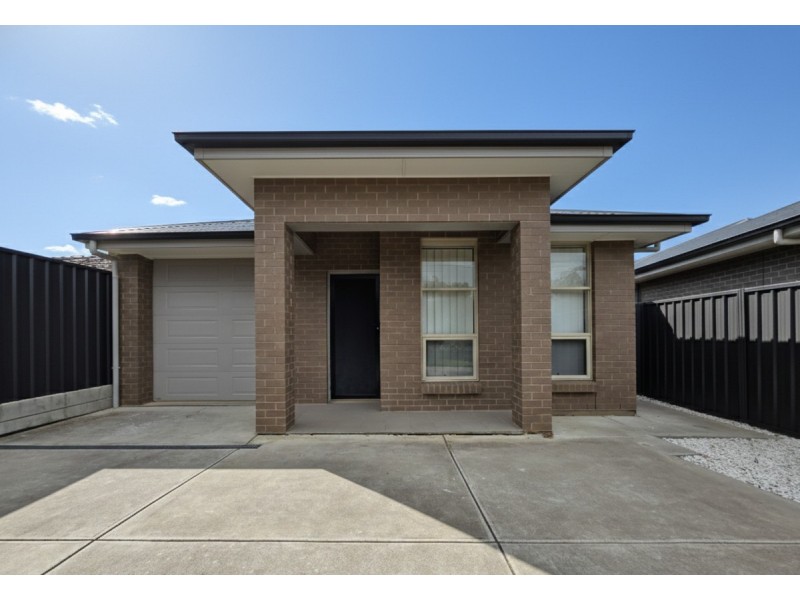 5B George Avenue, Valley View SA 5093