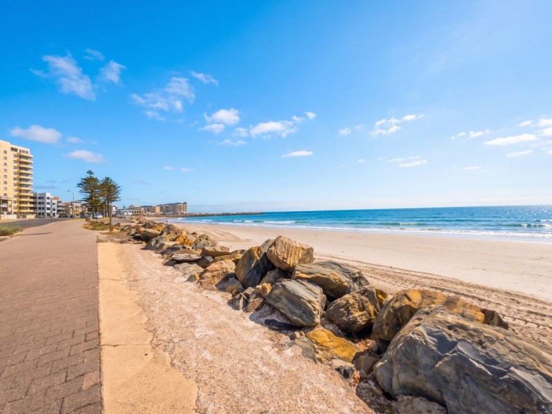 7/22 North Esplanade, Glenelg North SA 5045