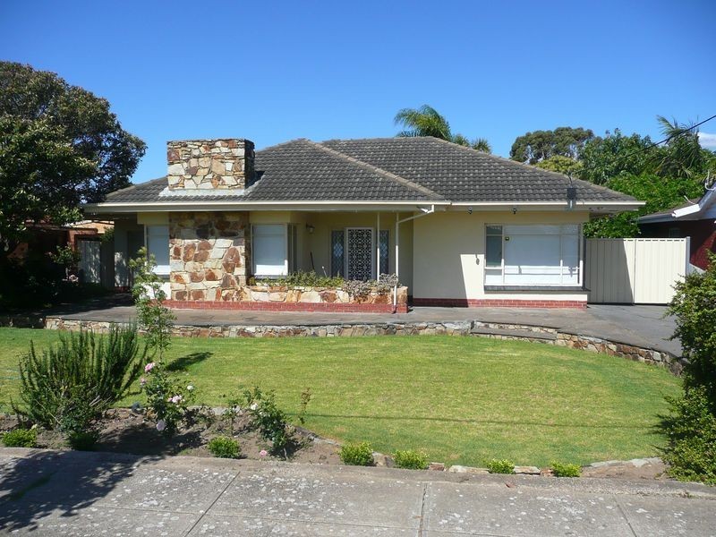 3 Broadmore Avenue, Fulham SA 5024