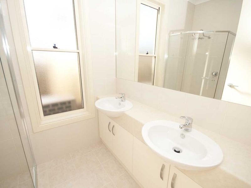 1/2 Broad Steet, Marden SA 5070