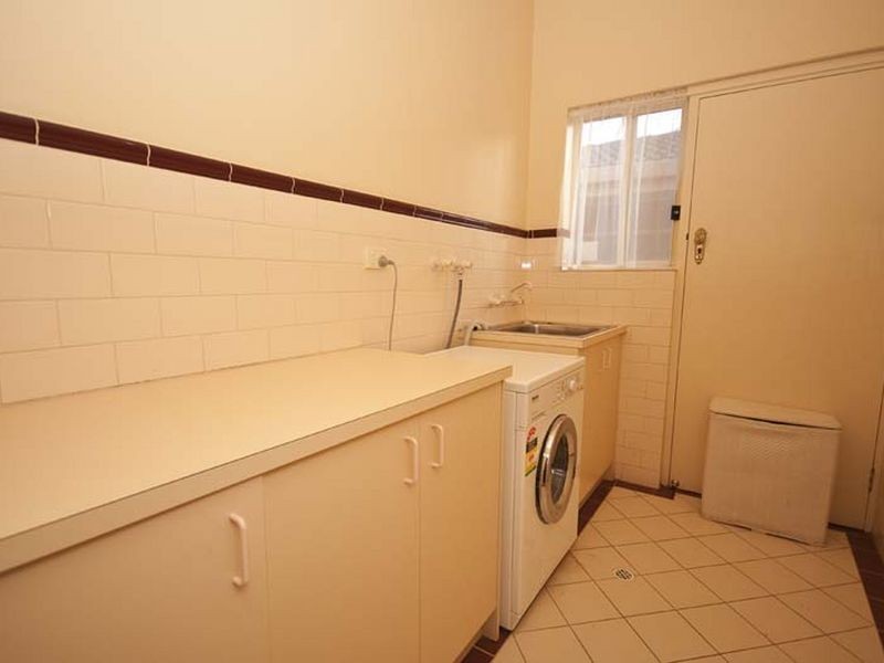 20 Rivett Avenue, Fulham Gardens SA 5024