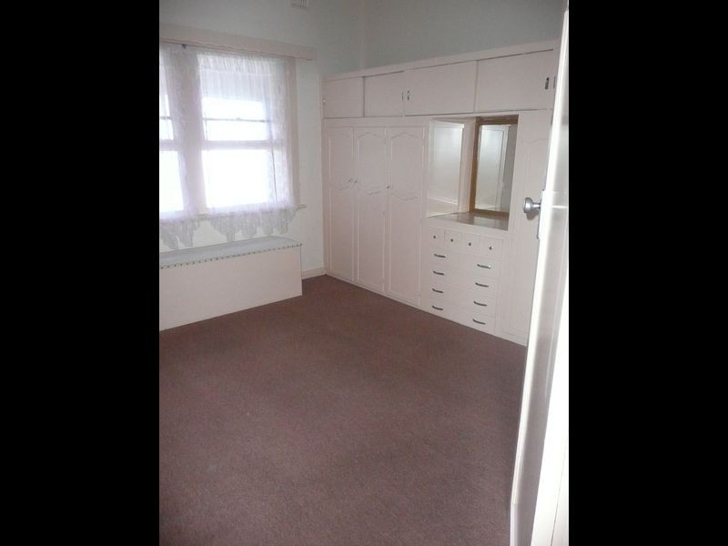 11 Woodstock St, Cheltenham SA 5014