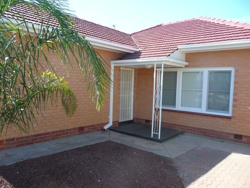 9 Crighton Avenue, Royal Park SA 5014