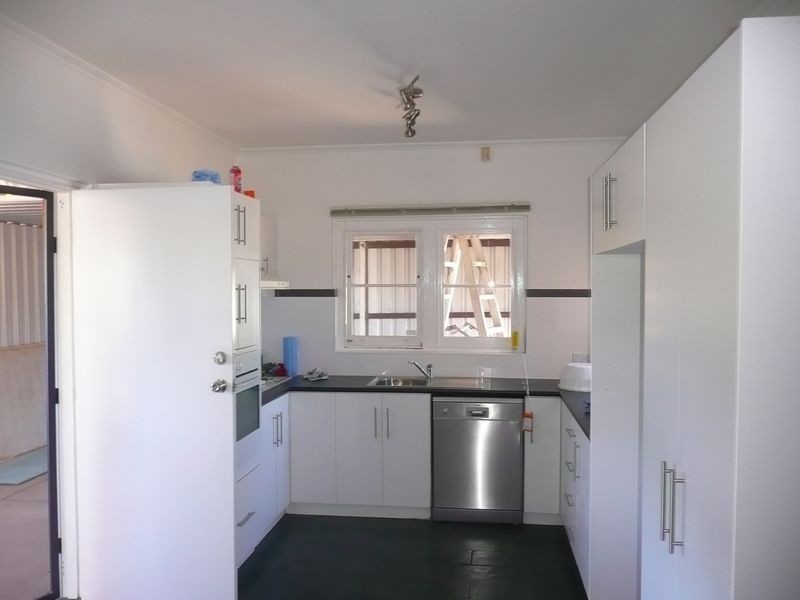 9 Crighton Avenue, Royal Park SA 5014