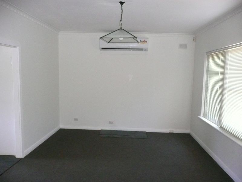 9 Crighton Avenue, Royal Park SA 5014