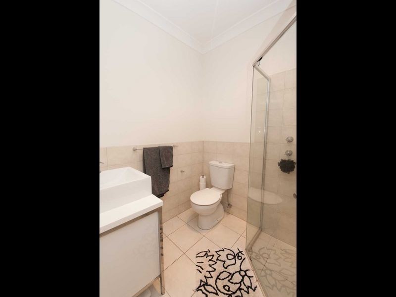 1/2 Raleigh Avenue, Flinders Park SA 5025