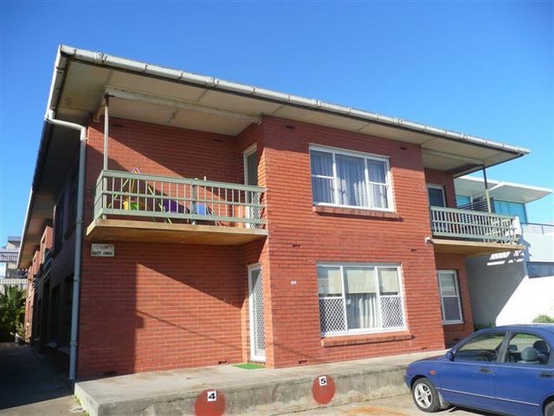 1/102 Seaview Rd, West Beach SA 5024