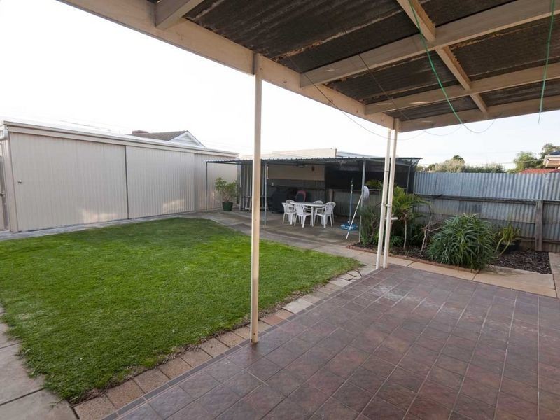 13 Young Street, Findon SA 5023