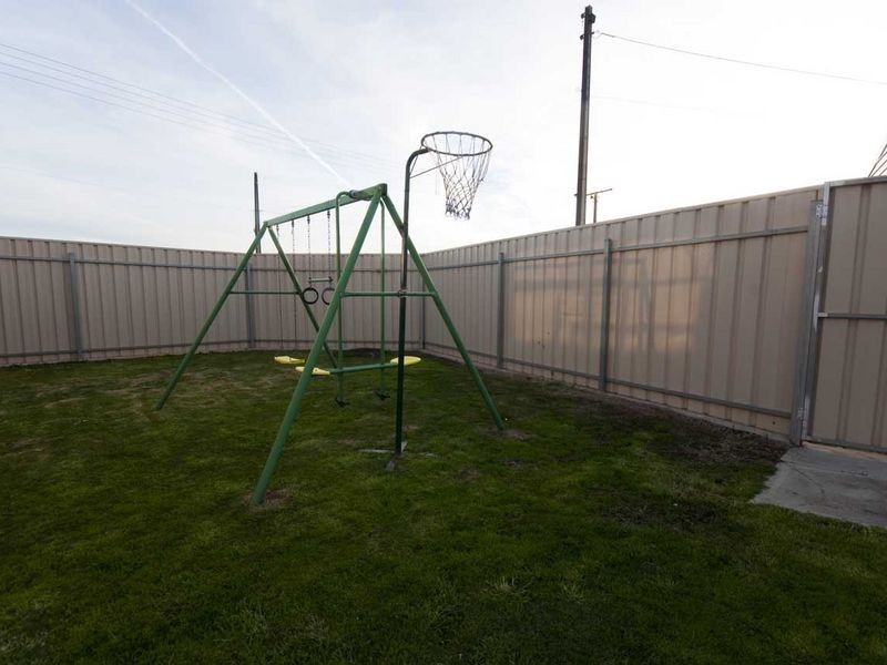 13 Young Street, Findon SA 5023