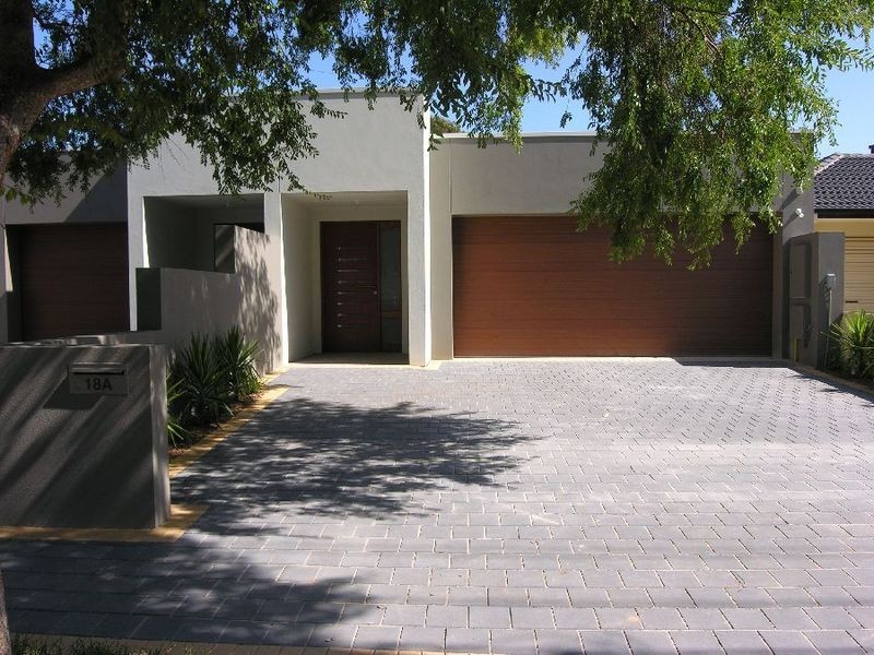 18A Lexington Rd, Henley Beach South SA 5022