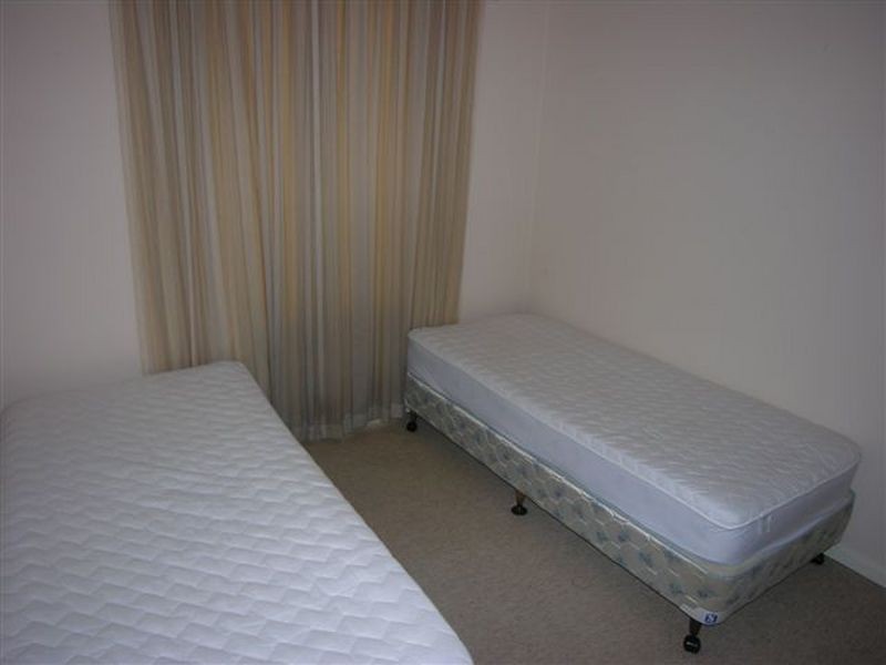 3/72 Military Rd, Tennyson SA 5022