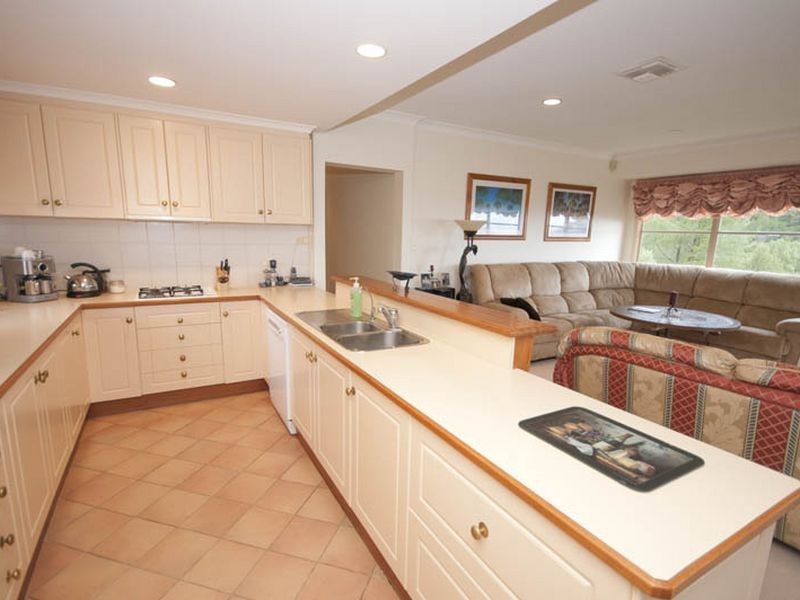 6 Tregenza Close, Beaumont SA 5066