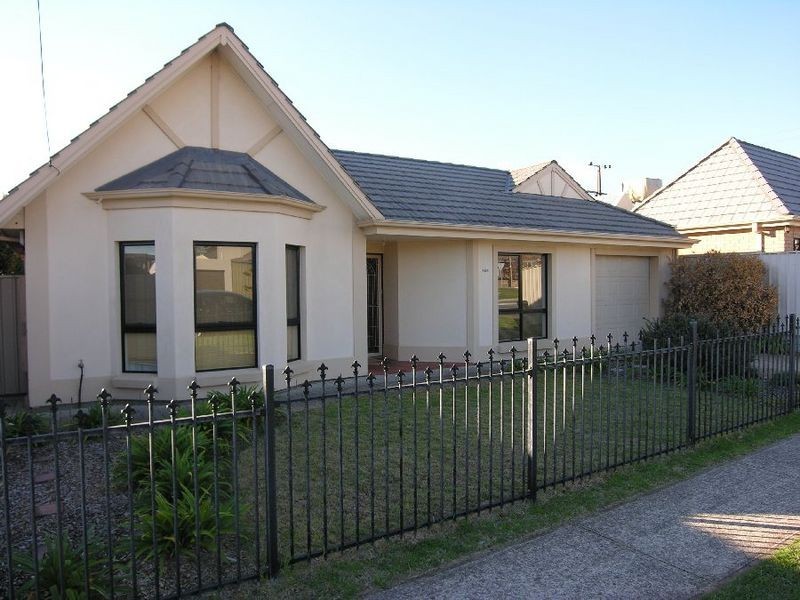 30B Reedie St, Henley Beach SA 5022