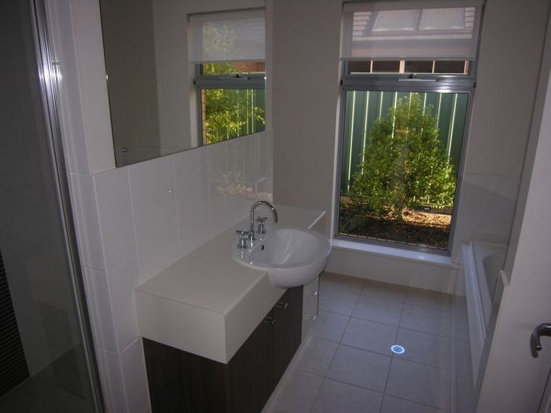 25 Stony Way, Mawson Lakes SA 5095