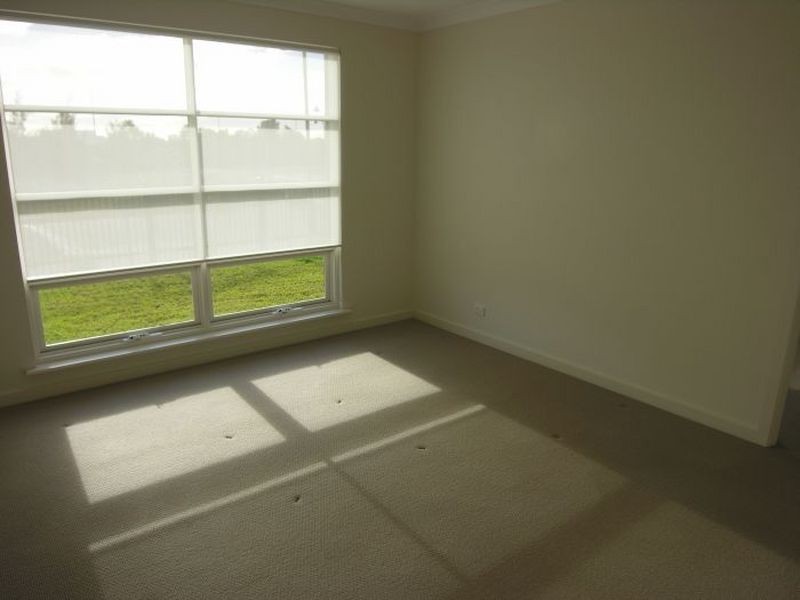 25 Stony Way, Mawson Lakes SA 5095