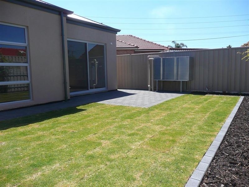 1 Shannon Street, Fulham Gardens SA 5024