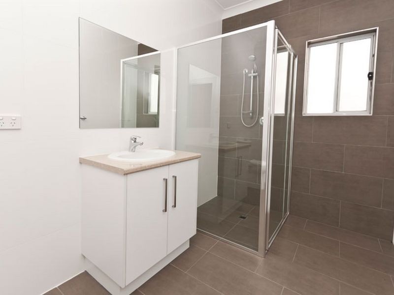 19 Hammond Rd, Findon SA 5023