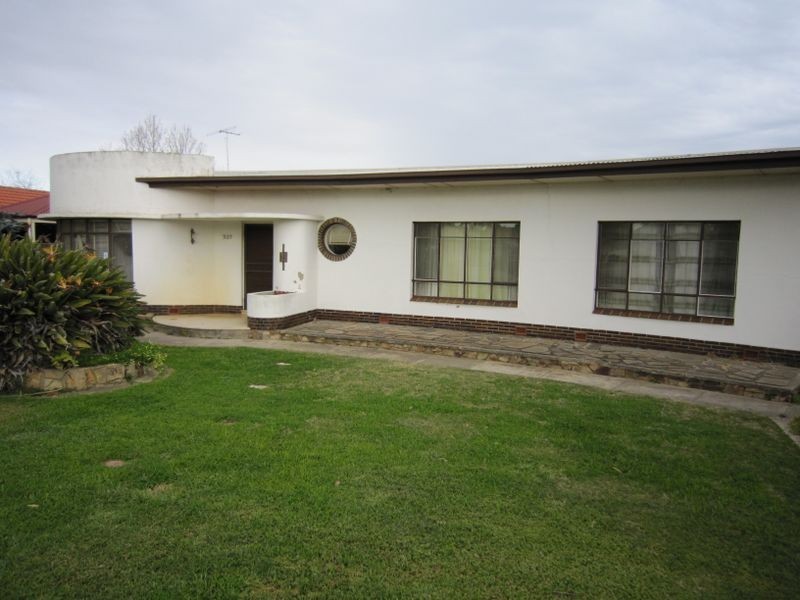 527 Henley Beach Rd, Fulham SA 5024