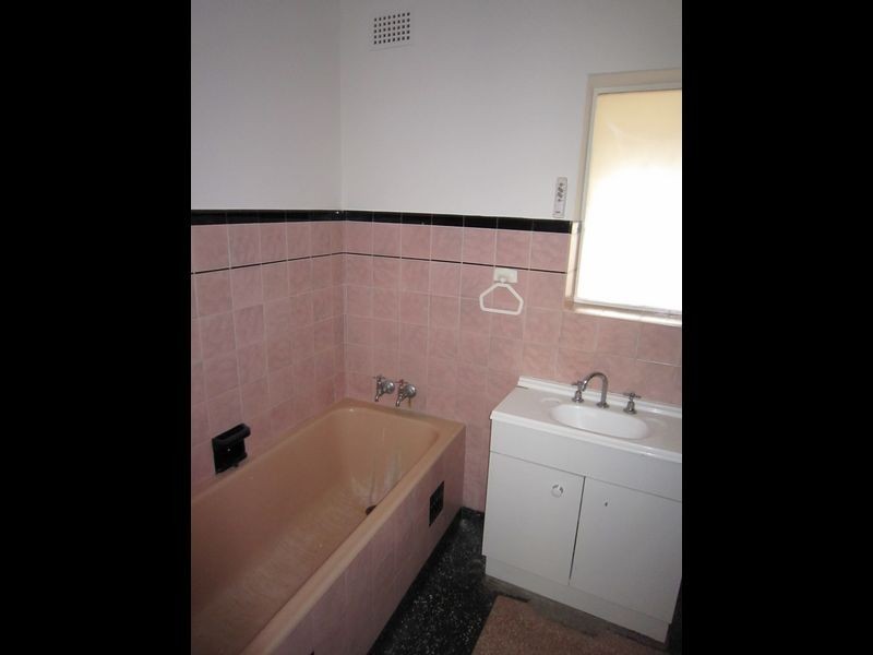 527 Henley Beach Rd, Fulham SA 5024