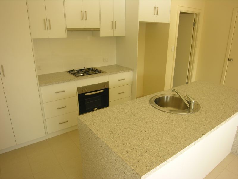 4 Waterton Lane, Mawson Lakes SA 5095