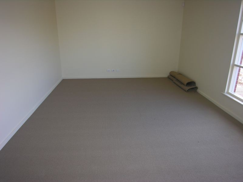 4 Waterton Lane, Mawson Lakes SA 5095