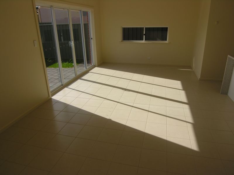 4 Waterton Lane, Mawson Lakes SA 5095