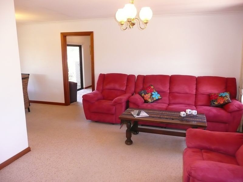 28 Lakeview Avenue, West Lakes SA 5021