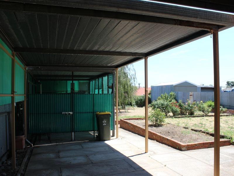 42 Kingborn Avenue, Seaton SA 5023