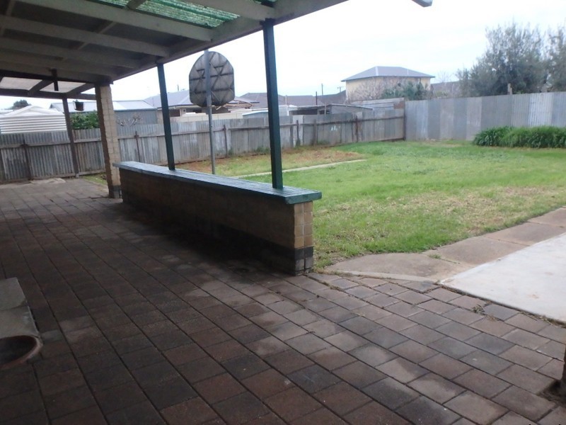 24 Hartley Road, Flinders Park SA 5025