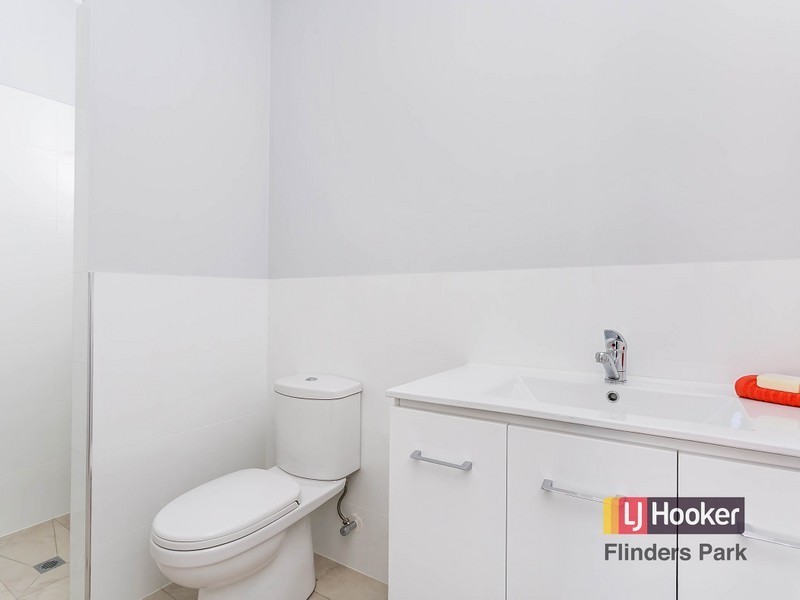 17 Fairweather Avenue, Woodville South SA 5011