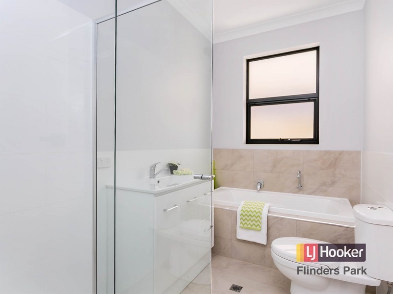 17 Fairweather Avenue, Woodville South SA 5011