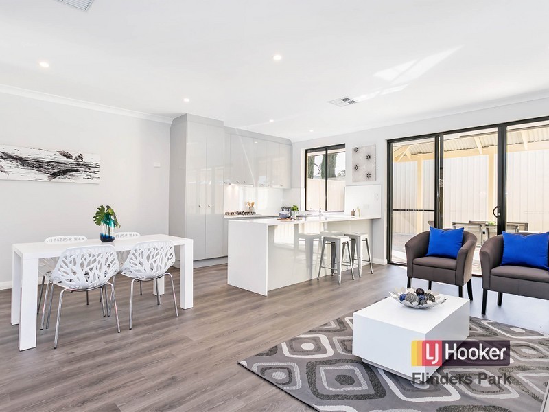 17 Fairweather Avenue, Woodville South SA 5011