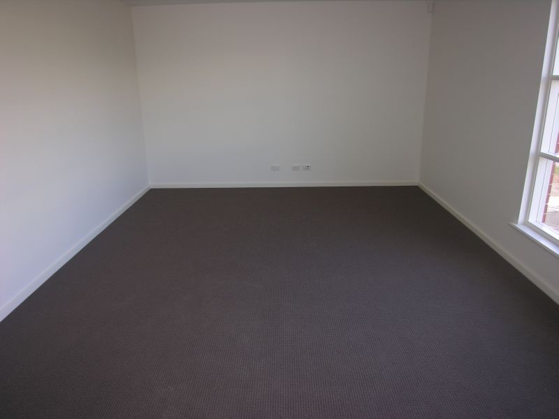 8 Waterton Lane, Mawson Lakes SA 5095
