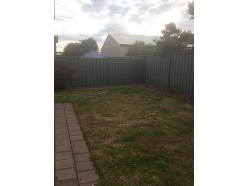 8 Waterton Lane, Mawson Lakes SA 5095