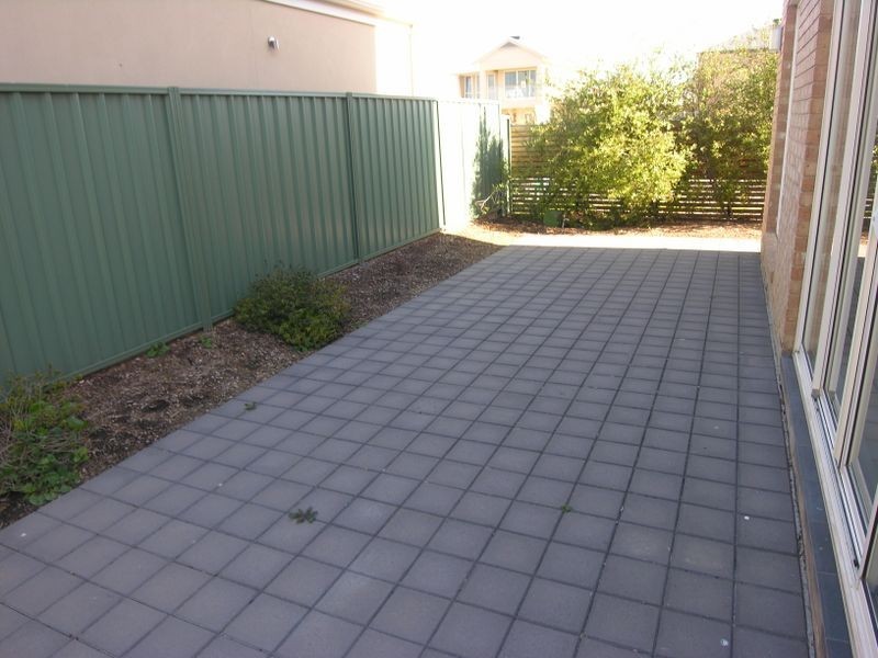 21 Stony Way, Mawson Lakes SA 5095