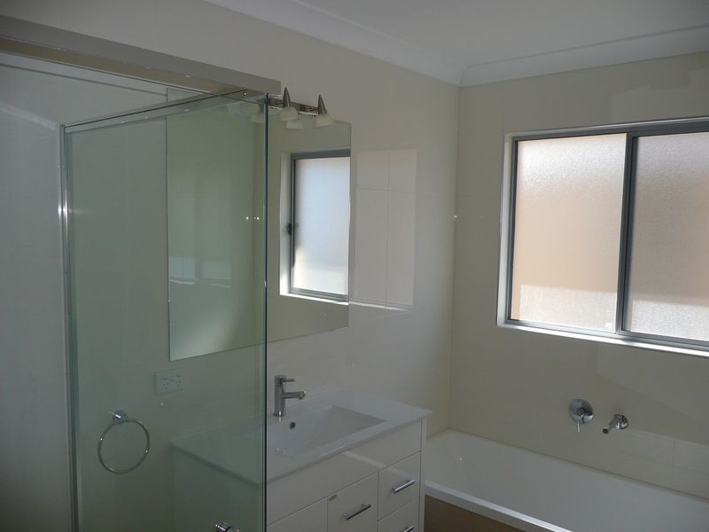 8 Hewitt Crescent, Woodville South SA 5011