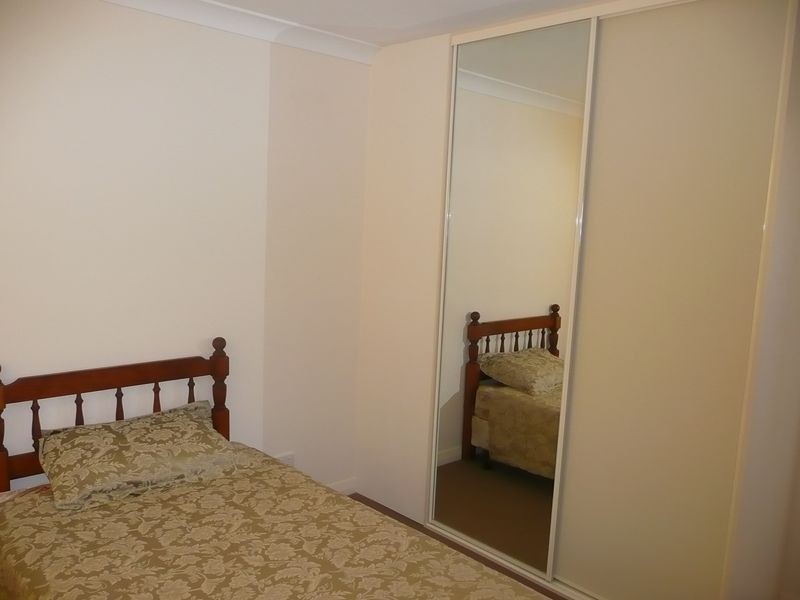 8 Hewitt Crescent, Woodville South SA 5011