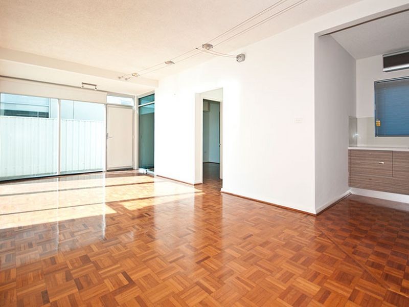 3/22 Seaview Road, West Beach SA 5024