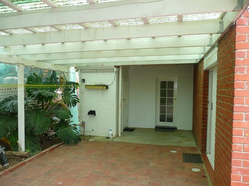 14 Ross Avenue, Flinders Park SA 5025