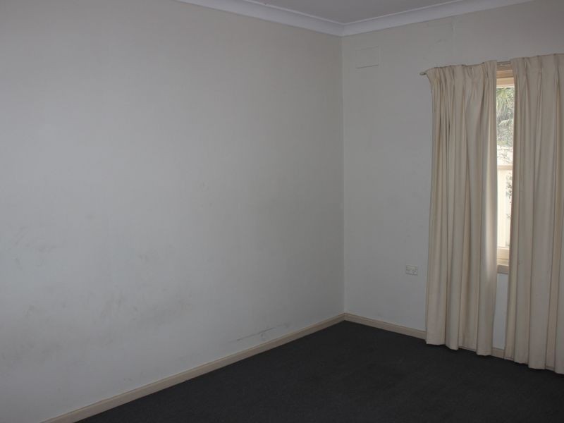 10 Sampson Road, Elizabeth Grove SA 5112