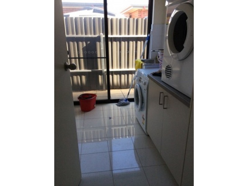 2/62A Addison Road, Pennington SA 5013