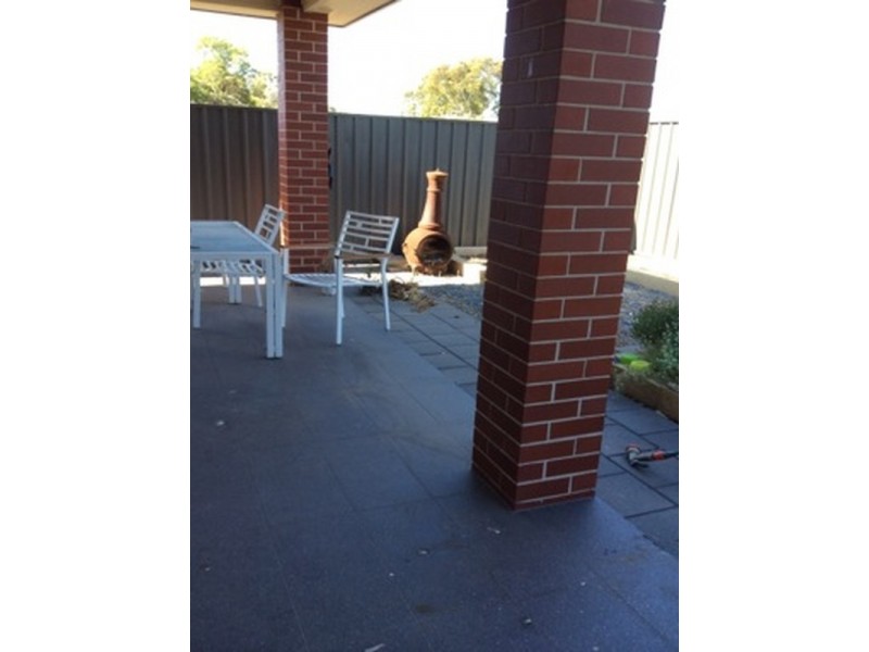 2/62A Addison Road, Pennington SA 5013