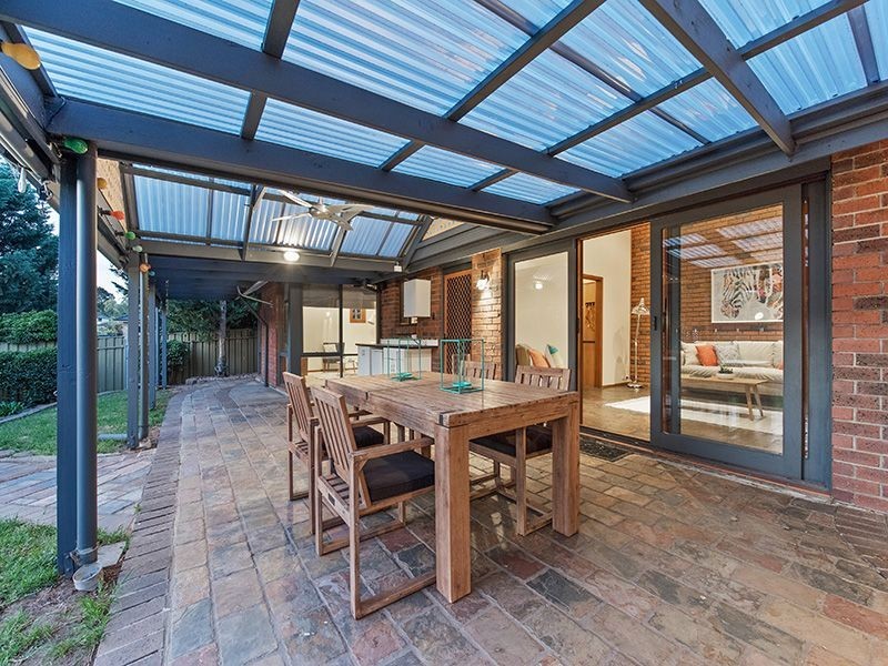 2 Mary Street, Happy Valley SA 5159