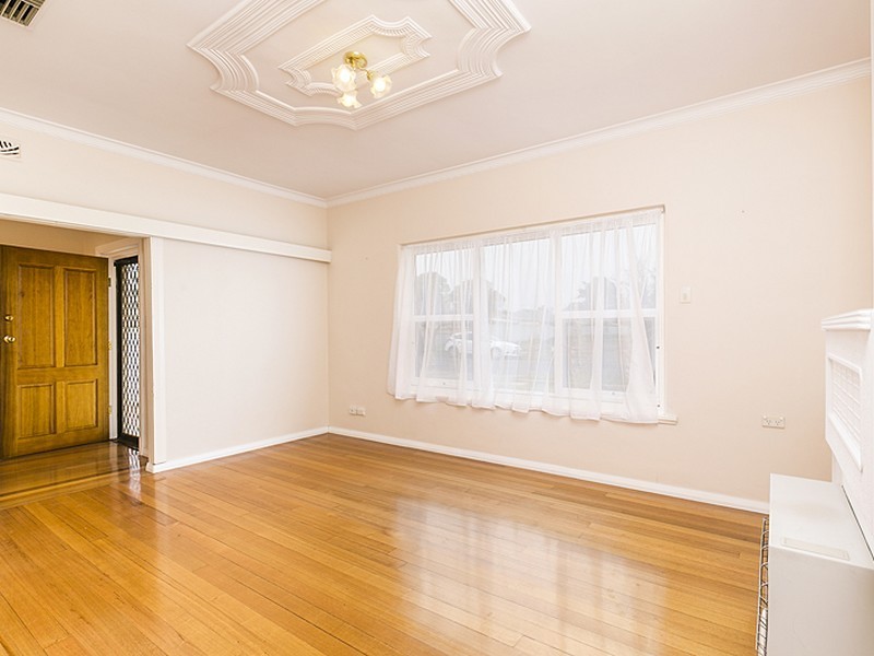 26 Hawkins Avenue, Flinders Park SA 5025