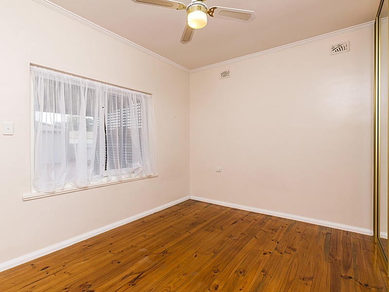 26 Hawkins Avenue, Flinders Park SA 5025