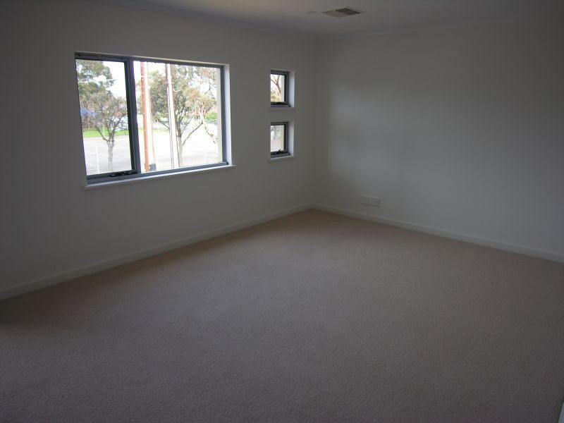 5 Shackleton Place, Flinders Park SA 5025