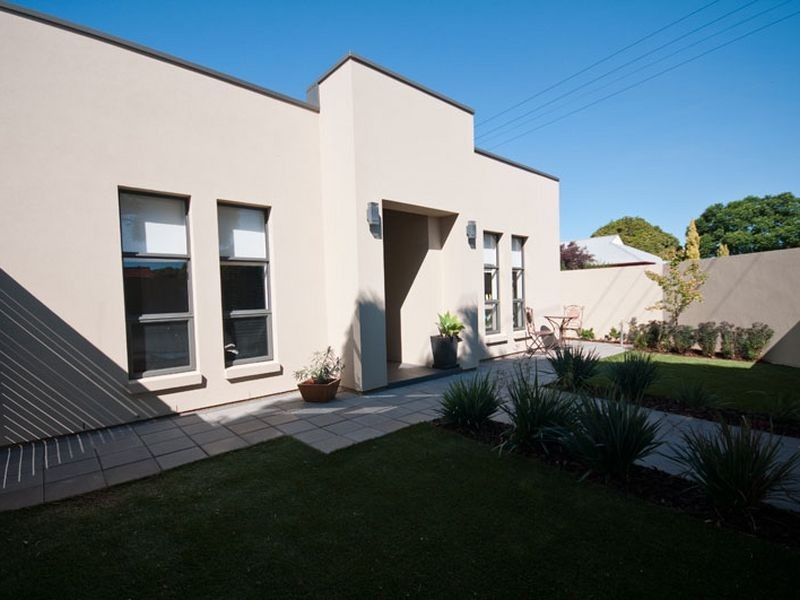 71 Oval Avenue, Woodville South SA 5011