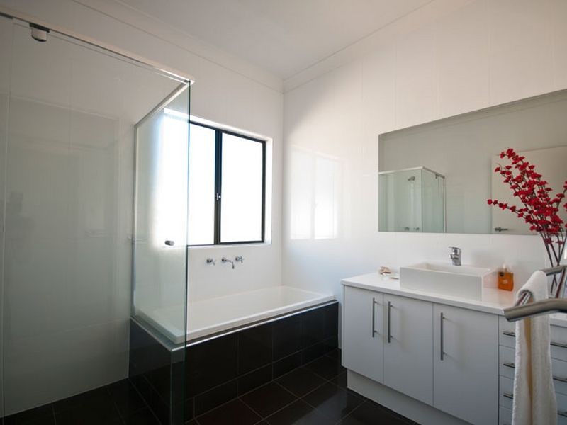 71 Oval Avenue, Woodville South SA 5011